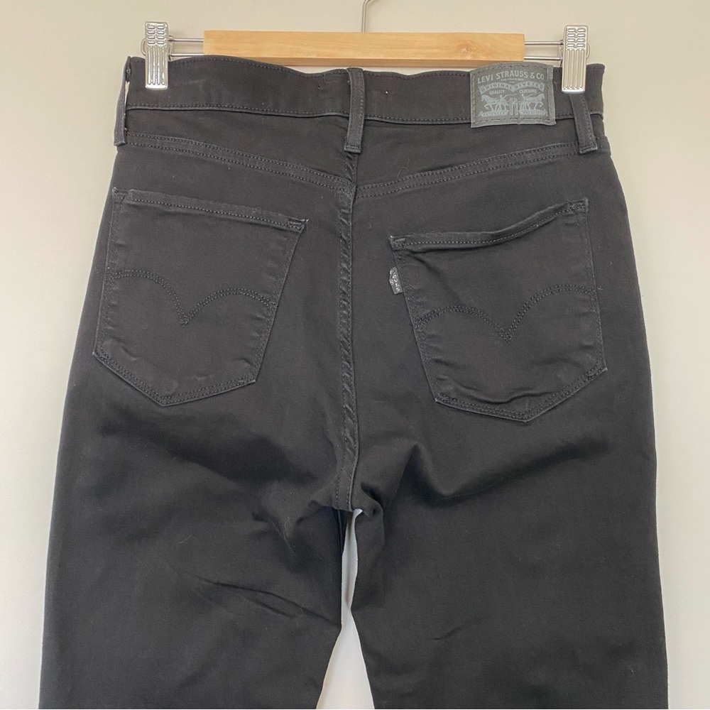 Levi's Women's Straight Leg Jeans - Black - Picture 7 of 16
